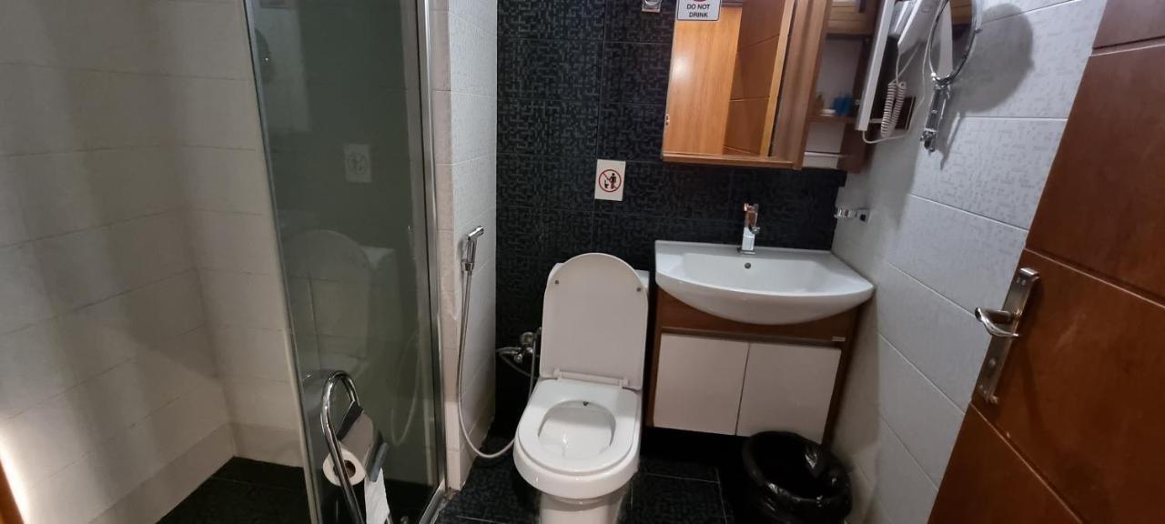 Gratus Hotel Арбил Екстериор снимка
