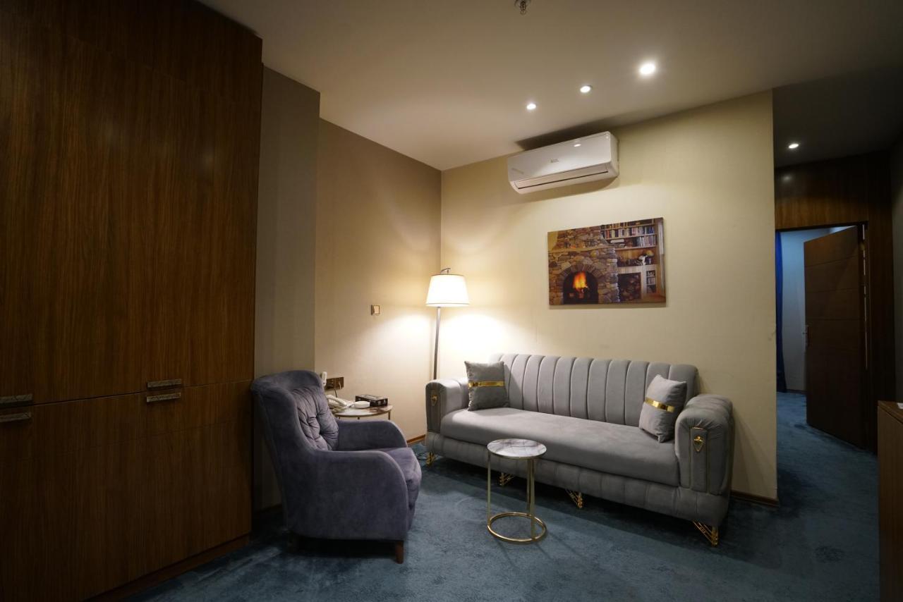Gratus Hotel Арбил Екстериор снимка